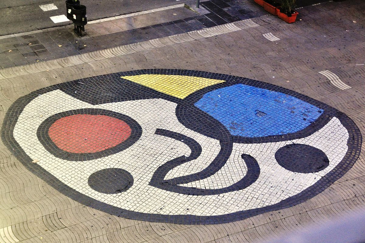 Joan Miró — Pla de l’Os mosaic